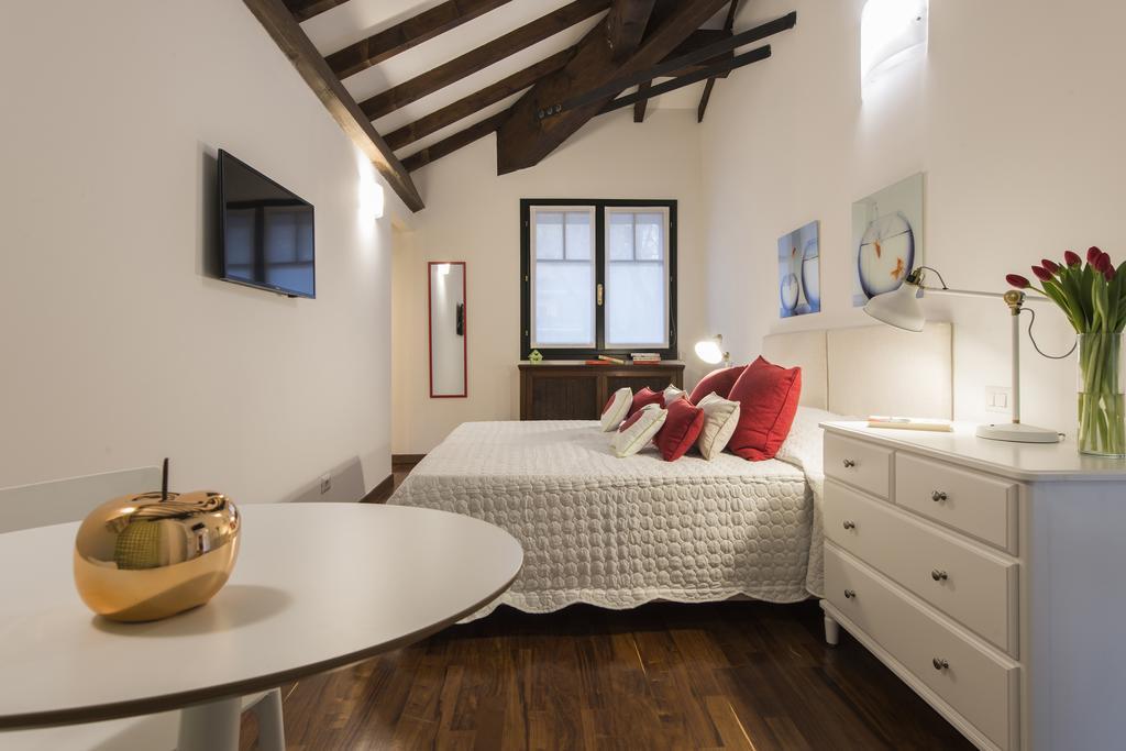 Suite Home Milano Fiera Zewnętrze zdjęcie